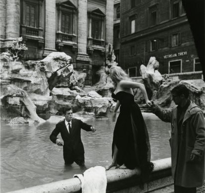 Marcello Mastroianni nel film 'La dolce vita', del 1960, diretto da Federico Fellini. Photo: Reporters Associati & Archivi, Cineteca di Bologna