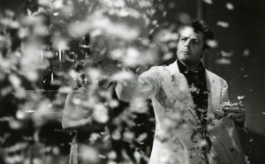 Marcello Mastroianni nel film 'La dolce vita', del 1960, diretto da Federico Fellini. Photo: Reporters Associati & Archivi, Cineteca di Bologna