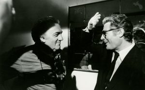 Marcello Mastroianni e Federico Fellini sul set de La città delle donne. Photo: Cineteca di Bologna / Reporters Associati & Archivi