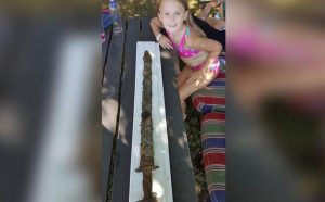 saga-vanecek-spada antica lago svezia