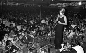 Fregene, un concerto di Mina, 22 agosto, 1968. Marcello Geppetti Media Company