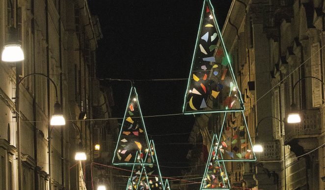 Torino, Luci d'artista 2013-14. Nella foto: Vele di Natale, Vasco Are, via Maria Vittoria. ©-www.comune.torino.it