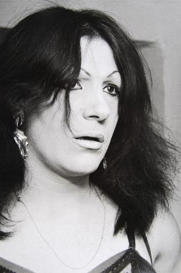 Lisetta Carmi, I Travestiti, La Novia,1965-1971,©Lisetta Carmi, courtesy Martini & Ronchetti