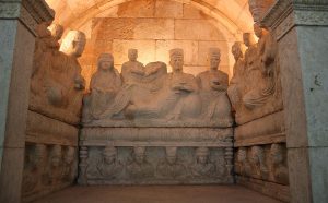 National Museum of Damascus Hypogeum_of_Yarhai