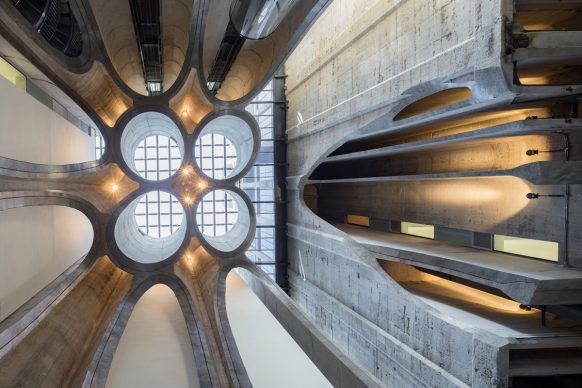 World Architecture Festival - Categoria New and Old - Completed Buildings, Vincitore: Zeitz MOCAA, Cape Town by Heatherwick Studio - Photo Iwan Baan
