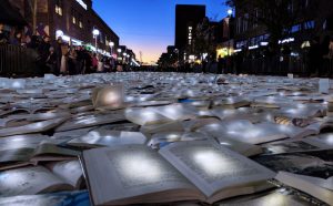 Luzinterruptus, Literature vs Traffic, Ann Arbor, Stati Uniti, ottobre 2018 2