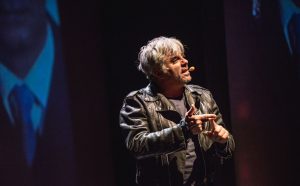 Dino Abbrescia Raccondino spettacolo teatrale