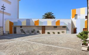 David Tremlett opera pubblica street art Bari