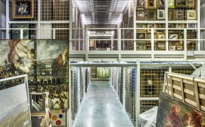 Mauro Fiorese, Treasure Rooms di Ca' Pesaro - Venezia, 2015, stampa ai pigmenti su carta cotone, Courtesy Boxart, Verona