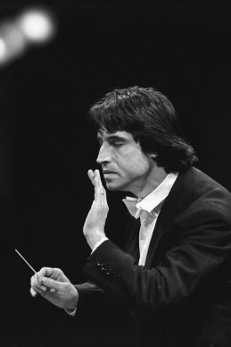 Riccardo Muti – Teatro alla Scala 1985 © Lelli e Masotti / Lelli e Masotti Archivio
