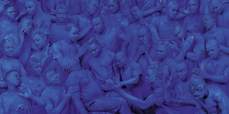 Liu Bolin, Blue Europe, 2015. Courtesy: Boxart, Verona