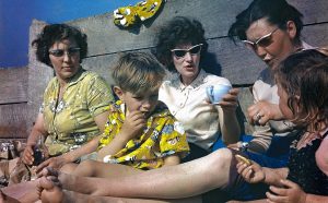 Raymond C Lawson, Down to the Beach, 1959