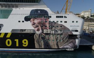 Vasco Rossi nave personalizzata Genova Sardegna tour 2019