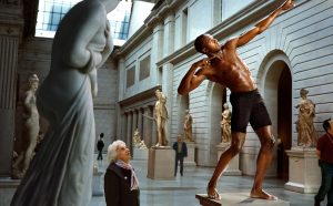 #1 Usain Bolt at The Metr opolitan Museum of Art. New York – 2009 © Martin Schoeller