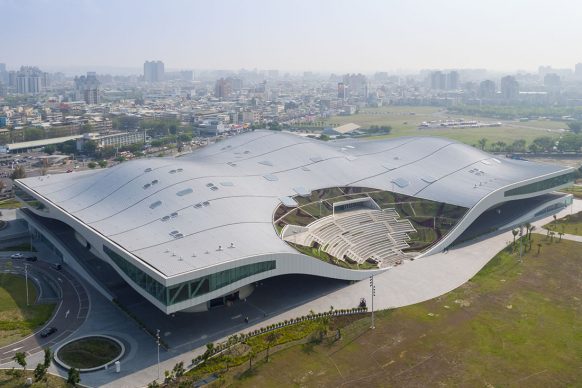 National Kaohsiung Centre for the Arts by Mecanoo architecten. Photo credit: © Iwan Baan
