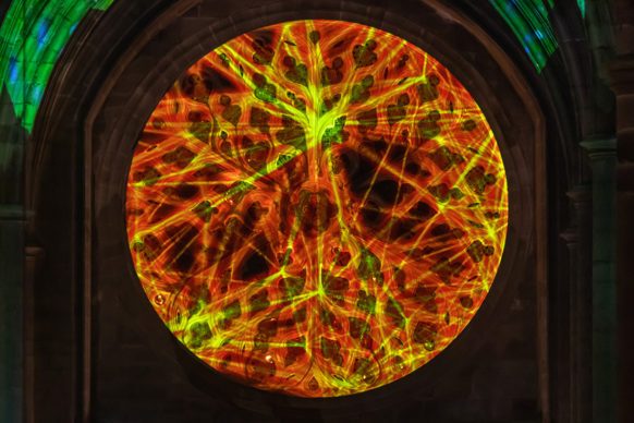 Miguel CHEVALIER, Digital Supernova, 2019, generative virtual reality installation – Creation IN SITU 2019 for Notre-Dame Cathedral in Rodez © Miguel Chevalier