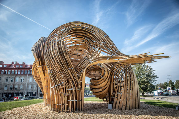 L'installazione Steampunk per la Tallinn Architecture Biennale 2019. Un progetto di Gwyllim Jahn, Cameron Newnham (Fologram), Soomeen Hahm Design, Igor Pantic, Format Engineers. © Evert Palmets