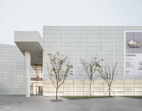 David Chipperfield Architects, West Bund Museum Shanghai. Entrance from the street © Simon Menges