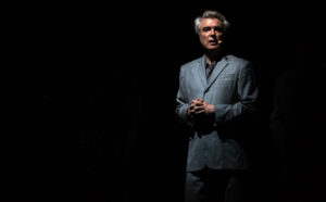 David Byrne a San Diego, 2018, photo Raph_PH, via Flickr, (CC BY 2.0)