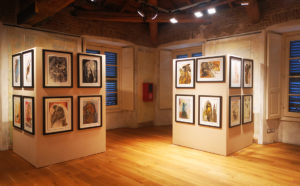 vista dall'allestimento della mostra Royal Dalí, alla Villa Reale di Monza. Courtesy Villa Reale di Monza