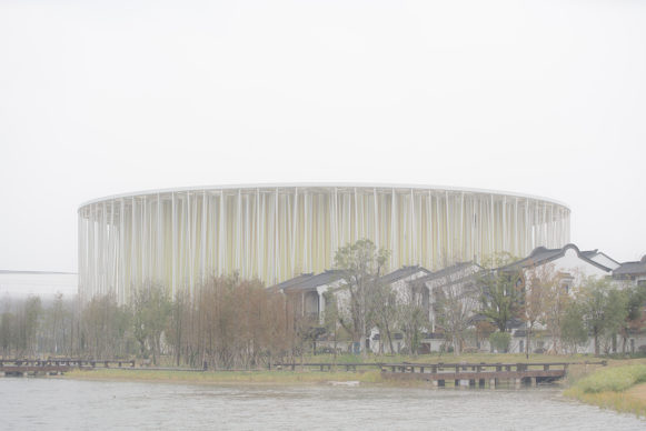 Wuxi Taihu Show Theatre by  Steven Chilton Architects. Photo Kris Provoost