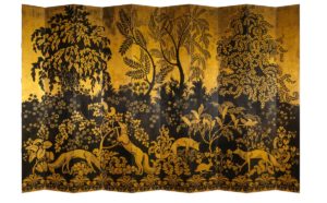 Ten-leaved Screen Foxes Armand-Albert Rateau France, Paris, c. 1921–1922 Lacquered and gilded wood Paris, Musée des Arts Décoratifs Gift of Prince Louis de Polignac, with the agreement of Yves Lanvin, in memory of Countess Jean de Polignac, daughter of Jeanne Lanvin, 1965 Photo credit: © MAD, Paris - Jean Tholance
