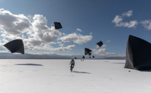 Fly with Aerocene Pacha: Tomás Saraceno for Aerocene 21-28 January 2020, Salinas Grandes, Jujuy, Argentina. Human Solar Free Flight as part of Connect, BTS, curated by DaeHyung Lee Courtesy the artist and Aerocene Foundation Photography by Studio Tomás Saraceno, 2020 Licensed under CC BY-SA 4.0 by Aerocene Foundation