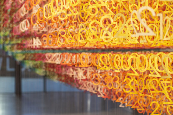 Emmanuelle Moureaux, Slices of Time. Londra, NOW Gallery. Photo credit Charles Emerson