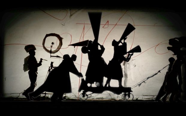 William Kentridge, The Refusal of Time, 2010, estratto dal video. Photo Henrik Stromberg. © William Kentridge / Courtesy dell'artista e Marian Goodman Gallery, New York / Parigi