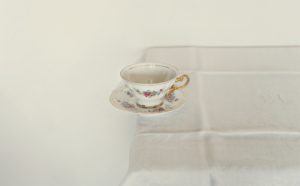 Carlo Benvenuto, Senza titolo, 2002, c-print, 65 x 65 cm. Courtesy Galleria Mazzoli, Modena, Berlino