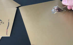 Un assaggio dell'opera "The Milkmaid" di Johannes Vermeer, 1660 circa, scelta per il progetto "Scratch My Rijks". Image courtesy Soltani+LeClercq Architecture