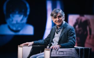 Vincenzo Salemme, ospite del qundicesimo episodio di Luce Social Club