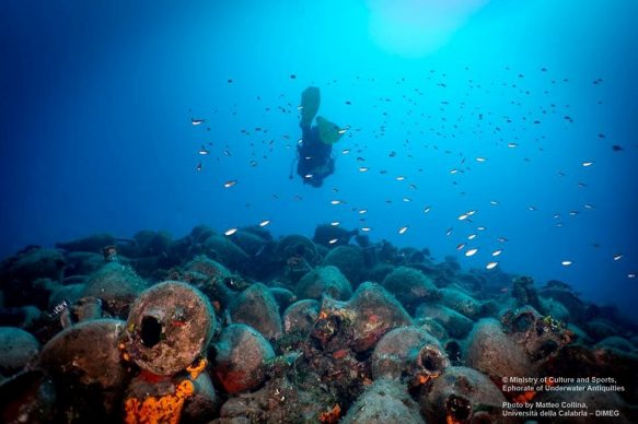 Photo Alonissos underwater museum. Copyrights Ministry of Culture and Sports-Ephorate of Underwater Antiquities, Phot. M. Collina, UNICAL-DIMEG