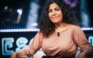 Faiah J. El Degwy, ospite del diciannovesimo episodio di Luce Social Club