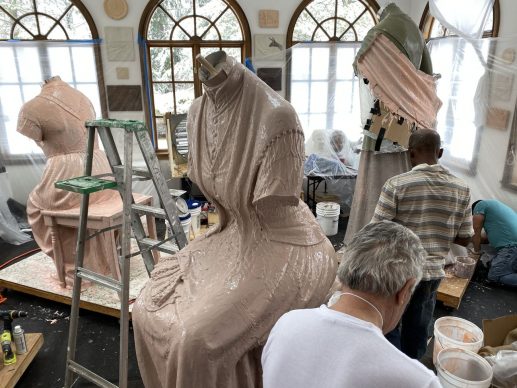 Il making-of del Women's Rights Pioneers Monument, photo credit Micheal Bergmann