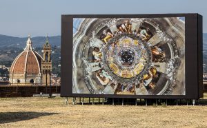 Firenze, veduta della mostra fotografica "Bellezza oltre il limite". Photo © Massimo Sestini