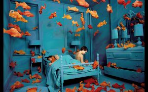 ANDY SKOGLUND, Revenge of the Goldfish 1981 archival color photograph cm 88.9 x 69.2 ca. Courtesy: Paci contemporary gallery (Brescia – Porto Cervo, IT)