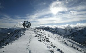 Olafur Eliasson, Our glacial perspectives, 2020. Steel, coloured glass. Installation view Grawand Mountain, Hochjochferner glacier, South Tyrol. Photo Oskar Da Riz. Commissioned by Talking Waters Society © 2020 Olafur Eliasson