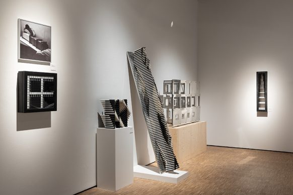 Vista dell'allestimento della mostra Enzo Mari curated by Hans Ulrich Obrist with Francesca Giacomelli. © Triennale Milano - Foto Gianluca Di Ioia