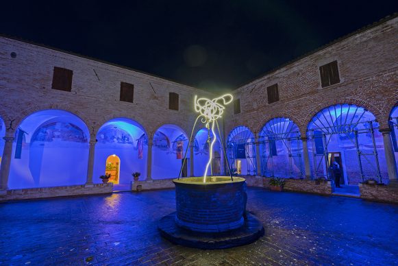 Natale 2020 a Mondolfo, Ars in tenebris lucet - L’Arte risplende nelle tenebre. Photo Franco Simoncini