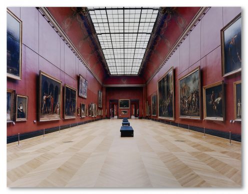 Candida Höfer, Musée du Louvre, Paris XXII, 2005. Estimation: € 20,000-40,000 © Christie’s Images Ltd, 2020