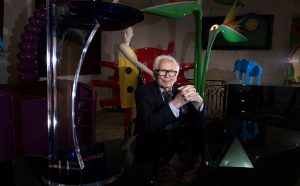 French fashion designer Pierre Cardin poses in a Pierre Cardin store (Boutique Pierre Cardin) in Paris on April 26, 2016. (Photo by JOEL SAGET / AFP) (Photo credit should read JOEL SAGET/AFP via Getty Images)