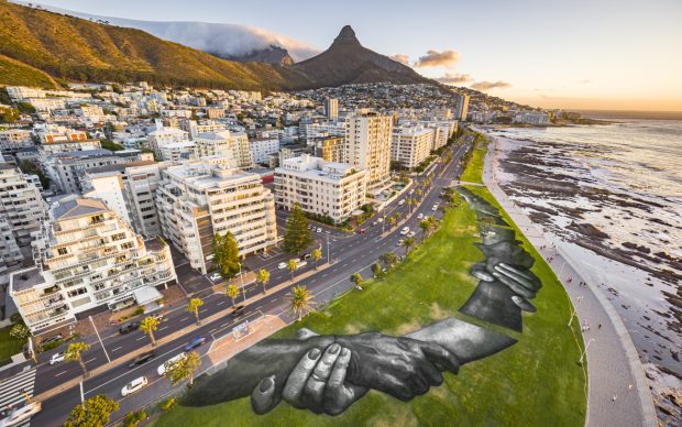 Beyond Walls project by Saype. Cape Town (South Africa). Credit: Valentin Flauraud for Saype