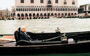 Giorgio_de_Chirico,_Venezia,_1973.©_Aurelio_Amendola